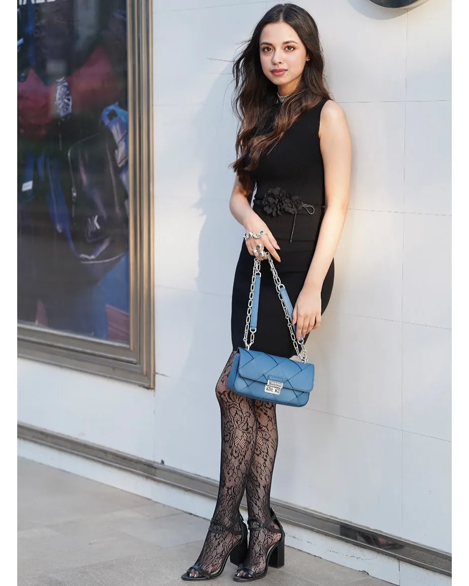 Nitanshi Goel - itanshi-goel-hot-26.webp